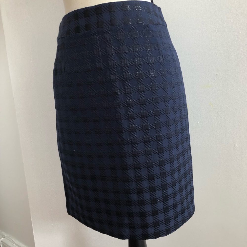 DEX The Suit Shop New York dark blue skirt size s/p.